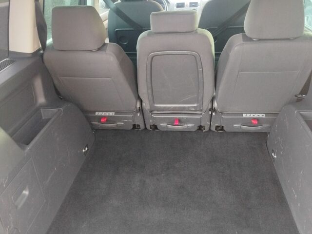 Сірий Фольксваген Туран, об'ємом двигуна 1.9 л та пробігом 312 тис. км за 5200 $, фото 5 на Automoto.ua