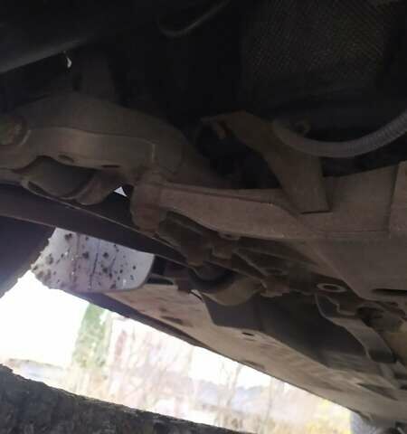 Серый Фольксваген Туран, объемом двигателя 1.6 л и пробегом 232 тыс. км за 7200 $, фото 15 на Automoto.ua