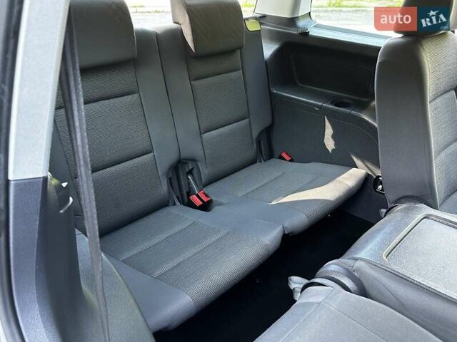 Сірий Фольксваген Туран, об'ємом двигуна 1.6 л та пробігом 230 тис. км за 6750 $, фото 107 на Automoto.ua