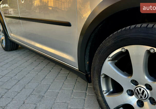 Сірий Фольксваген Туран, об'ємом двигуна 1.6 л та пробігом 218 тис. км за 8400 $, фото 14 на Automoto.ua