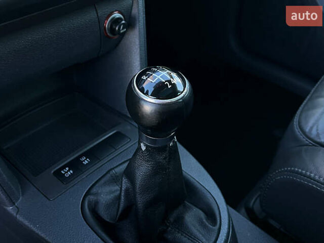 Серый Фольксваген Туран, объемом двигателя 1.39 л и пробегом 242 тыс. км за 7000 $, фото 14 на Automoto.ua