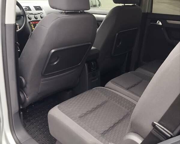 Серый Фольксваген Туран, объемом двигателя 1.6 л и пробегом 254 тыс. км за 7650 $, фото 34 на Automoto.ua