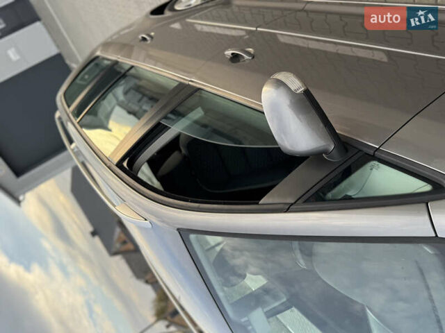 Серый Фольксваген Туран, объемом двигателя 1.4 л и пробегом 210 тыс. км за 5899 $, фото 45 на Automoto.ua