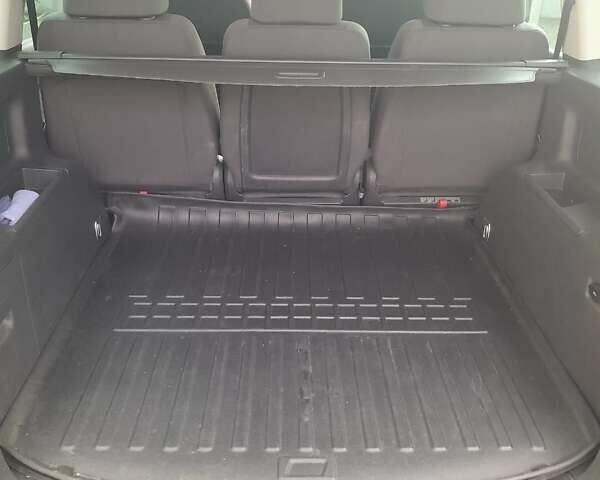 Сірий Фольксваген Туран, об'ємом двигуна 1.4 л та пробігом 250 тис. км за 6500 $, фото 9 на Automoto.ua