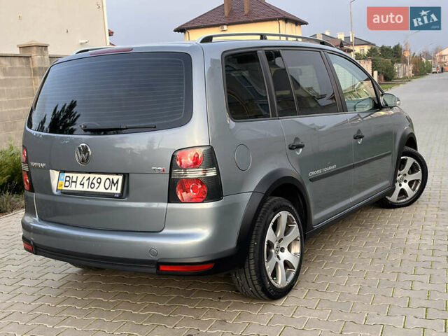 Сірий Фольксваген Туран, об'ємом двигуна 1.4 л та пробігом 48 тис. км за 8999 $, фото 16 на Automoto.ua