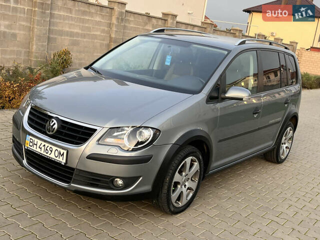 Сірий Фольксваген Туран, об'ємом двигуна 1.4 л та пробігом 48 тис. км за 8999 $, фото 10 на Automoto.ua