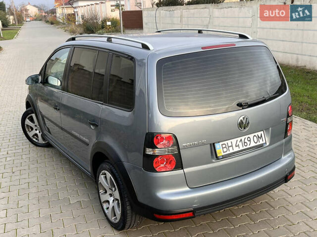 Сірий Фольксваген Туран, об'ємом двигуна 1.4 л та пробігом 48 тис. км за 8999 $, фото 25 на Automoto.ua