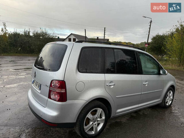 Сірий Фольксваген Туран, об'ємом двигуна 1.9 л та пробігом 226 тис. км за 7900 $, фото 4 на Automoto.ua