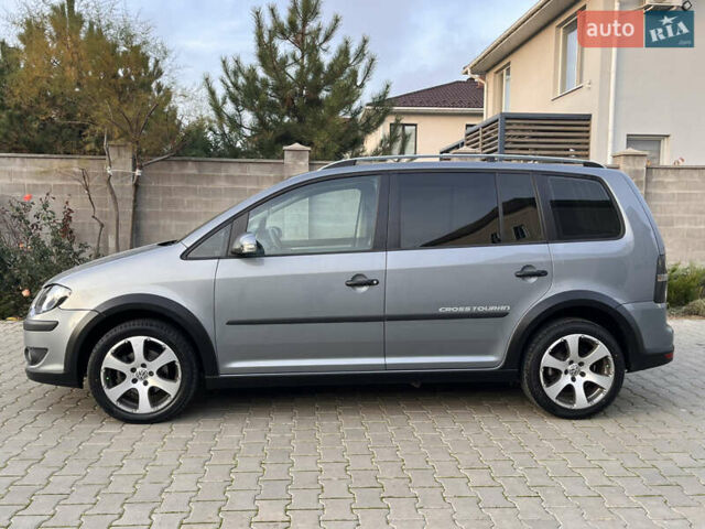 Сірий Фольксваген Туран, об'ємом двигуна 1.4 л та пробігом 48 тис. км за 8999 $, фото 13 на Automoto.ua