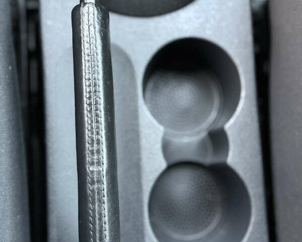 Серый Фольксваген Туран, объемом двигателя 1.4 л и пробегом 210 тыс. км за 5899 $, фото 92 на Automoto.ua