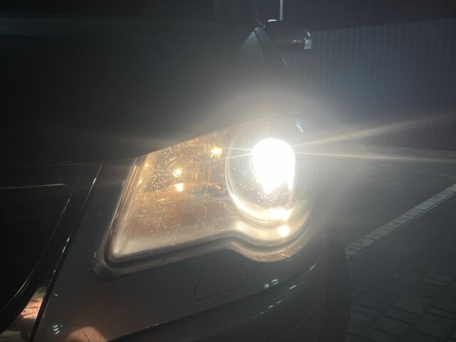 Сірий Фольксваген Туран, об'ємом двигуна 1.4 л та пробігом 240 тис. км за 6750 $, фото 4 на Automoto.ua