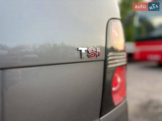 Серый Фольксваген Туран, объемом двигателя 1.39 л и пробегом 257 тыс. км за 7100 $, фото 3 на Automoto.ua