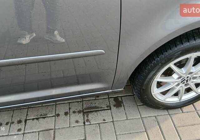 Серый Фольксваген Туран, объемом двигателя 1.4 л и пробегом 278 тыс. км за 6000 $, фото 28 на Automoto.ua