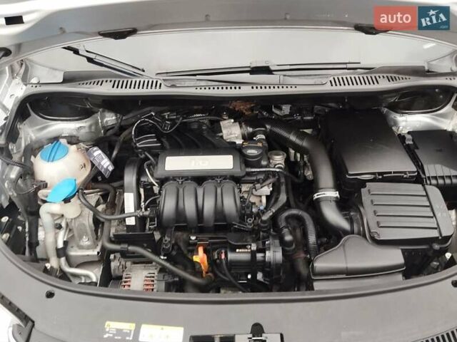 Серый Фольксваген Туран, объемом двигателя 1.6 л и пробегом 254 тыс. км за 7650 $, фото 18 на Automoto.ua