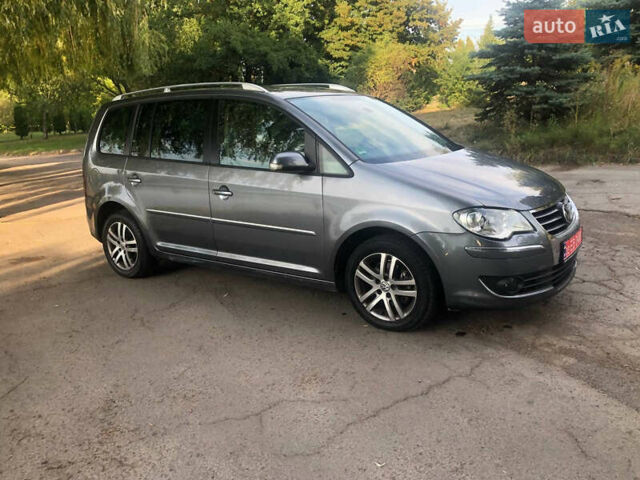 Сірий Фольксваген Туран, об'ємом двигуна 2 л та пробігом 254 тис. км за 6700 $, фото 12 на Automoto.ua