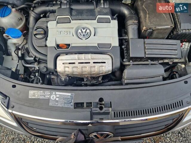 Серый Фольксваген Туран, объемом двигателя 1.39 л и пробегом 211 тыс. км за 6200 $, фото 16 на Automoto.ua