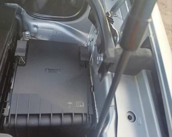 Серый Фольксваген Туран, объемом двигателя 1.6 л и пробегом 203 тыс. км за 6900 $, фото 32 на Automoto.ua