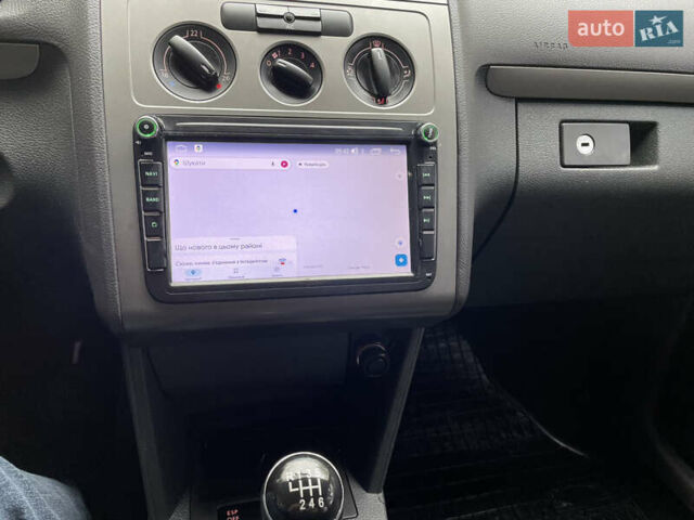 Серый Фольксваген Туран, объемом двигателя 1.9 л и пробегом 263 тыс. км за 7400 $, фото 31 на Automoto.ua