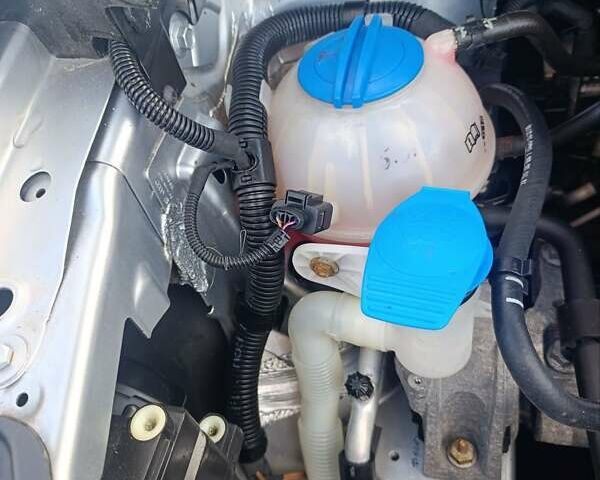 Серый Фольксваген Туран, объемом двигателя 1.6 л и пробегом 203 тыс. км за 6900 $, фото 15 на Automoto.ua