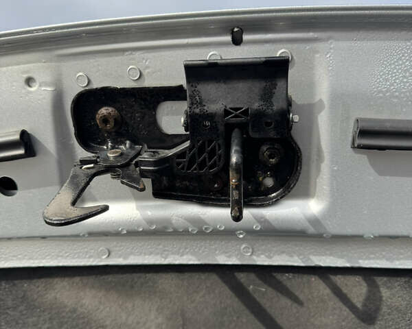 Серый Фольксваген Туран, объемом двигателя 1.6 л и пробегом 199 тыс. км за 7699 $, фото 57 на Automoto.ua