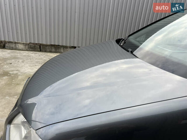 Серый Фольксваген Туран, объемом двигателя 1.6 л и пробегом 217 тыс. км за 8200 $, фото 84 на Automoto.ua