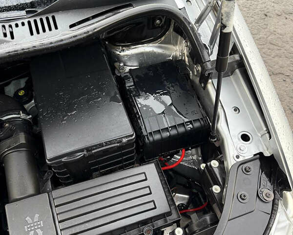 Сірий Фольксваген Туран, об'ємом двигуна 1.9 л та пробігом 226 тис. км за 7900 $, фото 37 на Automoto.ua