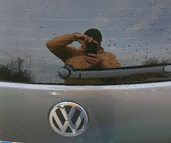 Серый Фольксваген Туран, объемом двигателя 1.4 л и пробегом 277 тыс. км за 6300 $, фото 4 на Automoto.ua