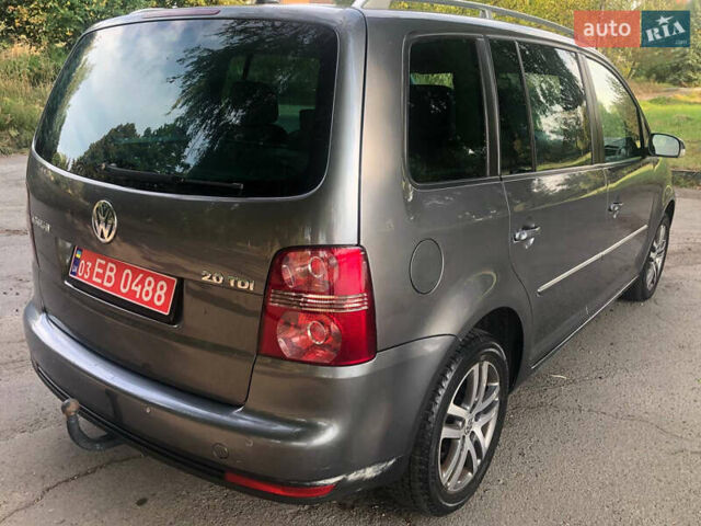 Сірий Фольксваген Туран, об'ємом двигуна 2 л та пробігом 254 тис. км за 7100 $, фото 21 на Automoto.ua