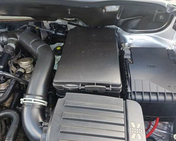 Серый Фольксваген Туран, объемом двигателя 1.6 л и пробегом 203 тыс. км за 6900 $, фото 31 на Automoto.ua