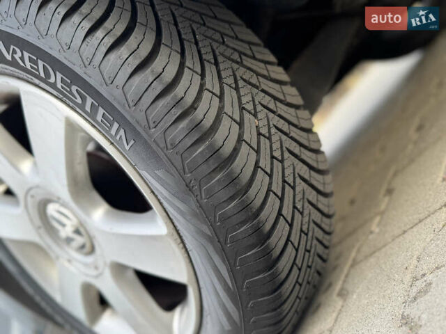 Серый Фольксваген Туран, объемом двигателя 1.4 л и пробегом 210 тыс. км за 5899 $, фото 40 на Automoto.ua