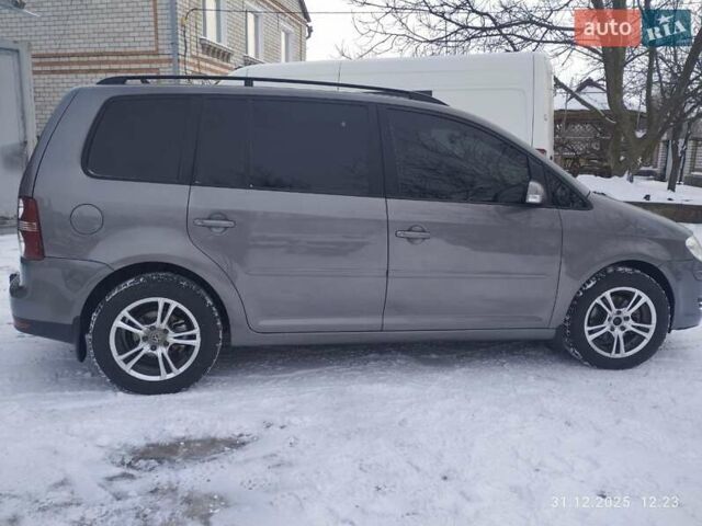 Сірий Фольксваген Туран, об'ємом двигуна 1.4 л та пробігом 300 тис. км за 6500 $, фото 15 на Automoto.ua