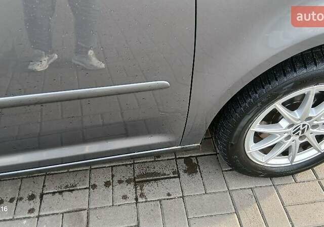 Серый Фольксваген Туран, объемом двигателя 1.4 л и пробегом 277 тыс. км за 6300 $, фото 16 на Automoto.ua