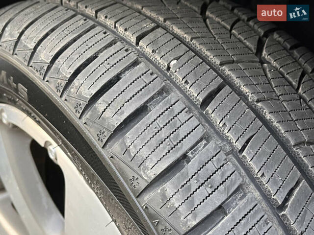 Сірий Фольксваген Туран, об'ємом двигуна 1.4 л та пробігом 48 тис. км за 8999 $, фото 31 на Automoto.ua