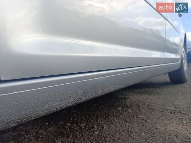 Серый Фольксваген Туран, объемом двигателя 1.6 л и пробегом 203 тыс. км за 6900 $, фото 2 на Automoto.ua