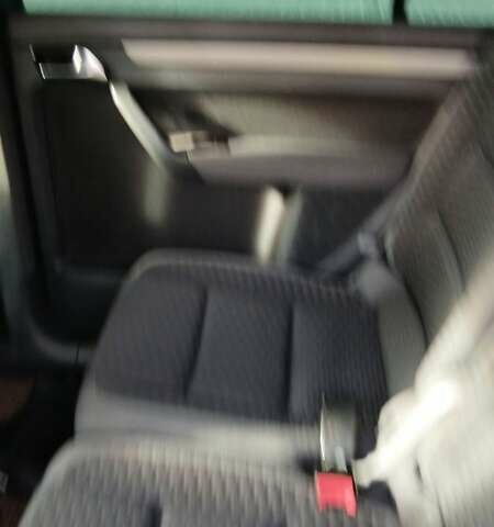 Серый Фольксваген Туран, объемом двигателя 1.4 л и пробегом 278 тыс. км за 6000 $, фото 32 на Automoto.ua