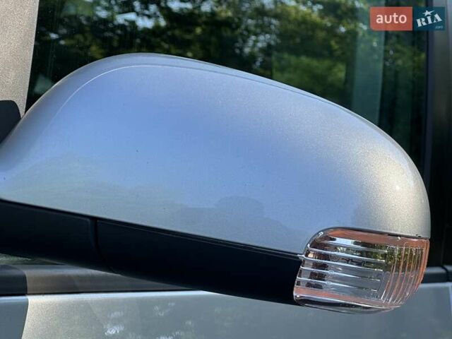 Сірий Фольксваген Туран, об'ємом двигуна 1.6 л та пробігом 230 тис. км за 6750 $, фото 18 на Automoto.ua