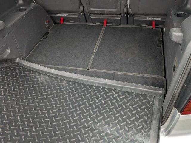 Серый Фольксваген Туран, объемом двигателя 1.4 л и пробегом 211 тыс. км за 5500 $, фото 9 на Automoto.ua