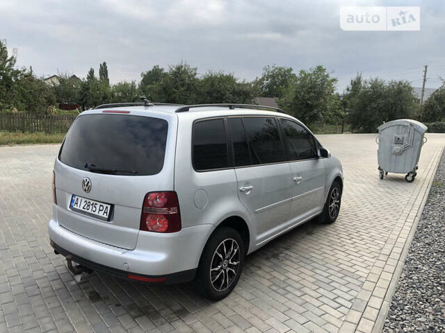 Сірий Фольксваген Туран, об'ємом двигуна 1.98 л та пробігом 360 тис. км за 5850 $, фото 4 на Automoto.ua