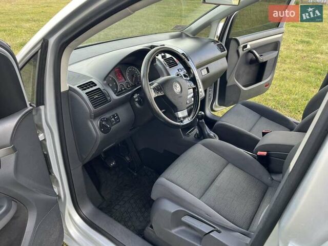 Фольксваген Туран 2007 в Бучаче на Automoto.ua Серый Фольксваген Туран, объемом двигателя 1.9 л и пробегом 352 тыс. км за 6300 $, фото 5 на Automoto.ua