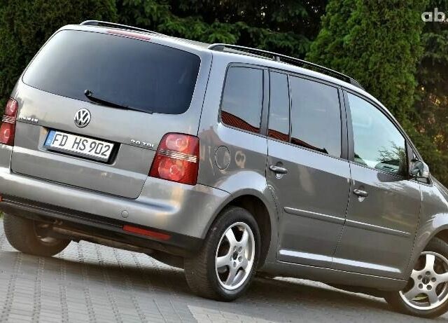 Серый Фольксваген Туран, объемом двигателя 0 л и пробегом 227 тыс. км за 2000 $, фото 7 на Automoto.ua