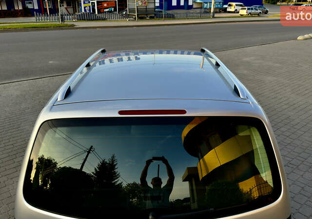 Сірий Фольксваген Туран, об'ємом двигуна 1.6 л та пробігом 218 тис. км за 8400 $, фото 10 на Automoto.ua