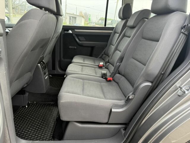 Сірий Фольксваген Туран, об'ємом двигуна 0 л та пробігом 187 тис. км за 6650 $, фото 6 на Automoto.ua