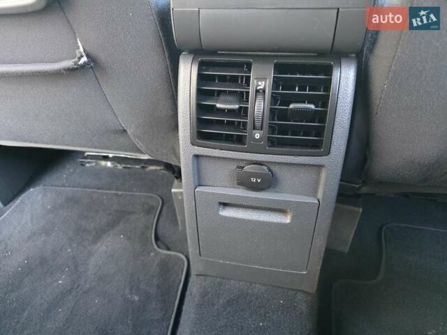 Серый Фольксваген Туран, объемом двигателя 1.6 л и пробегом 225 тыс. км за 6700 $, фото 44 на Automoto.ua