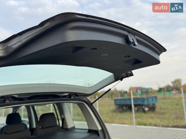 Серый Фольксваген Туран, объемом двигателя 1.4 л и пробегом 210 тыс. км за 5899 $, фото 54 на Automoto.ua