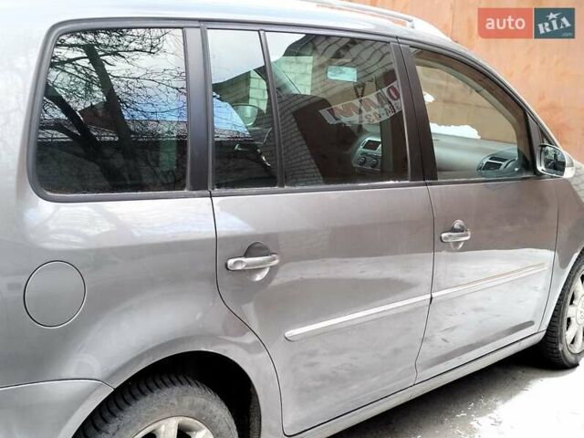 Сірий Фольксваген Туран, об'ємом двигуна 1.4 л та пробігом 178 тис. км за 8200 $, фото 8 на Automoto.ua