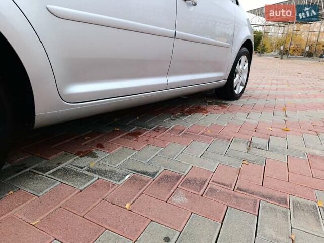 Сірий Фольксваген Туран, об'ємом двигуна 1.9 л та пробігом 285 тис. км за 7900 $, фото 1 на Automoto.ua