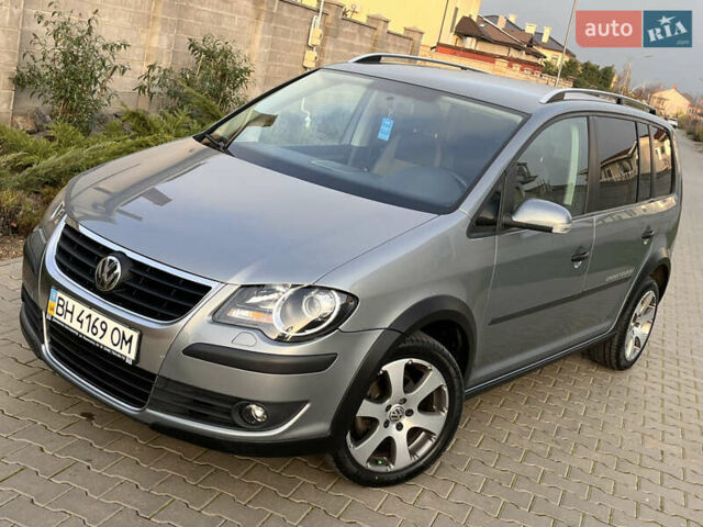 Сірий Фольксваген Туран, об'ємом двигуна 1.4 л та пробігом 48 тис. км за 8999 $, фото 1 на Automoto.ua