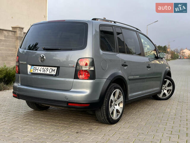 Сірий Фольксваген Туран, об'ємом двигуна 1.4 л та пробігом 48 тис. км за 8999 $, фото 15 на Automoto.ua