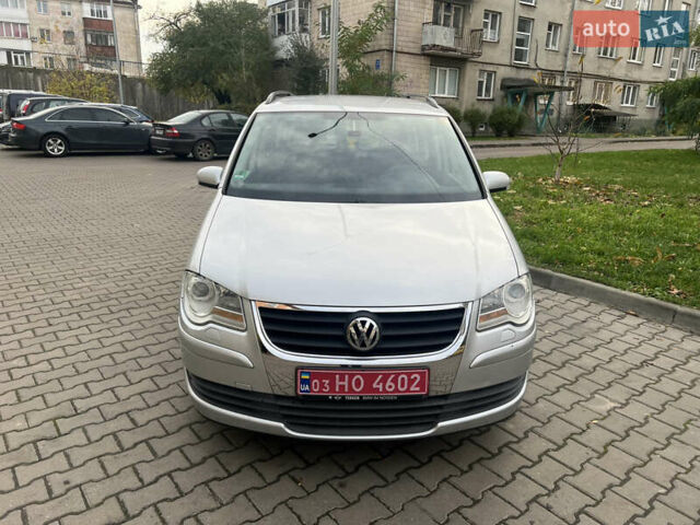 Сірий Фольксваген Туран, об'ємом двигуна 1.4 л та пробігом 193 тис. км за 6500 $, фото 31 на Automoto.ua