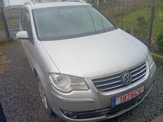 Сірий Фольксваген Туран, об'ємом двигуна 1.9 л та пробігом 359 тис. км за 2150 $, фото 1 на Automoto.ua